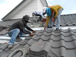 Best Roof Insulation Installation  in Crosby, TX